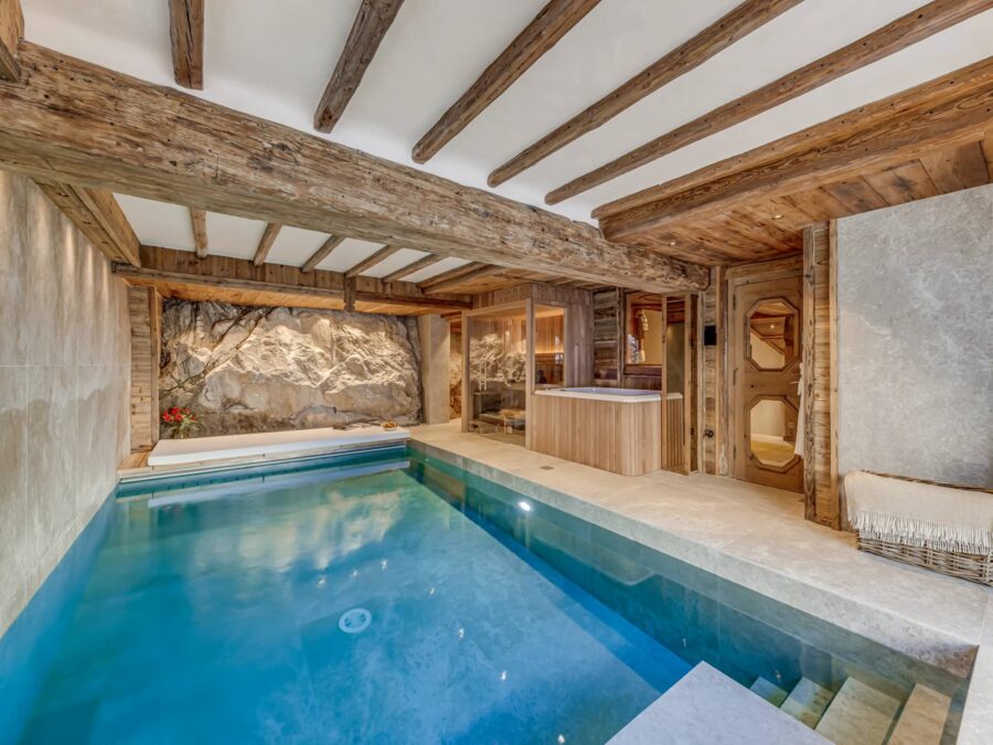 chalet-rivka-indoorpool-spa-sauna-hottub-wellness-luxury-rental-retreat-vald'isere