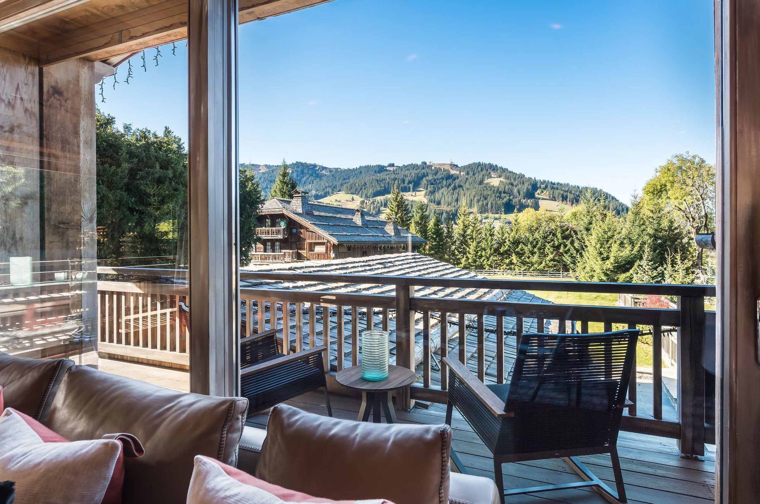 chalet-sabine-balcony-scenicviews-luxury-rental-retreat-megeve