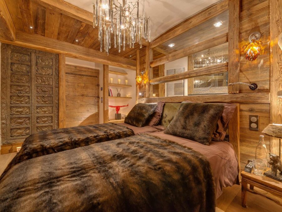 chalet-valentine-twin-bedroom-traditional-alpine-comfort-interiordesign-luxury-vald'isere