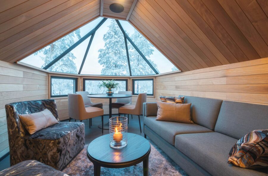 residence-indigo-livingroom-diningroom-openplan-sky-light-luxury-scandi-interiors-lapland