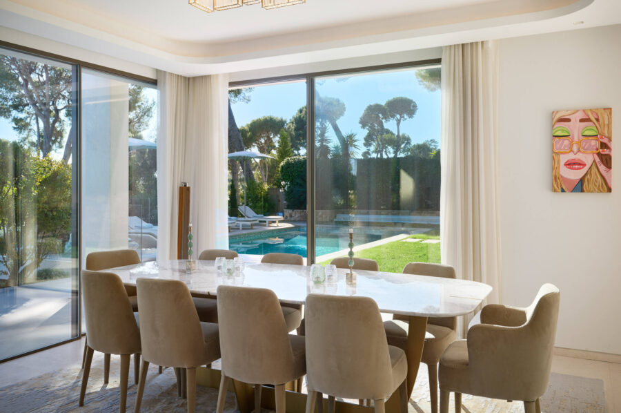 villa-ascot-diningroom-poolview-modern-capantibes