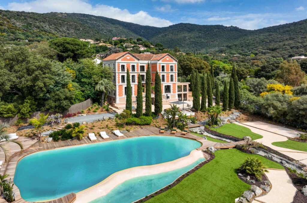 Extraordinary Villas for Unforgettable Family Retreats