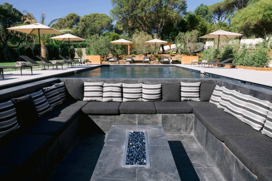 villa-colette-firepit-swimming-pool-garden-terrace-luxury-lacroixvalmer