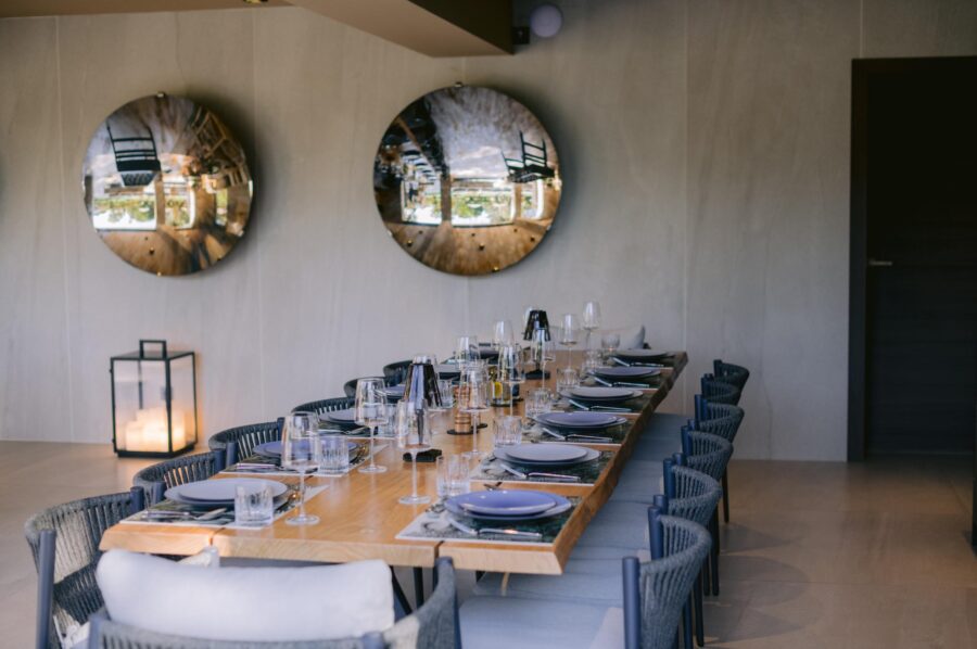 villa-colette-pool-house-dining-area-luxury-lacroixvalmer