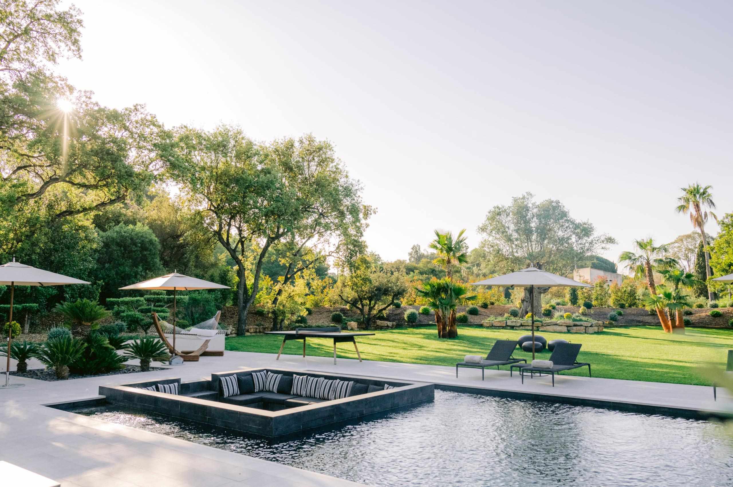 villa-colette-swimming-pool-firepit-garden-luxury-lacroixvalmer
