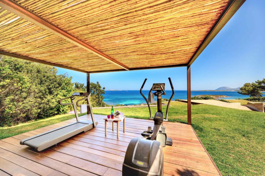 villa-cora-outdoor-gym-cabana-seaview-garden-wellness-fitness-luxury-rental-retreat-sardinia