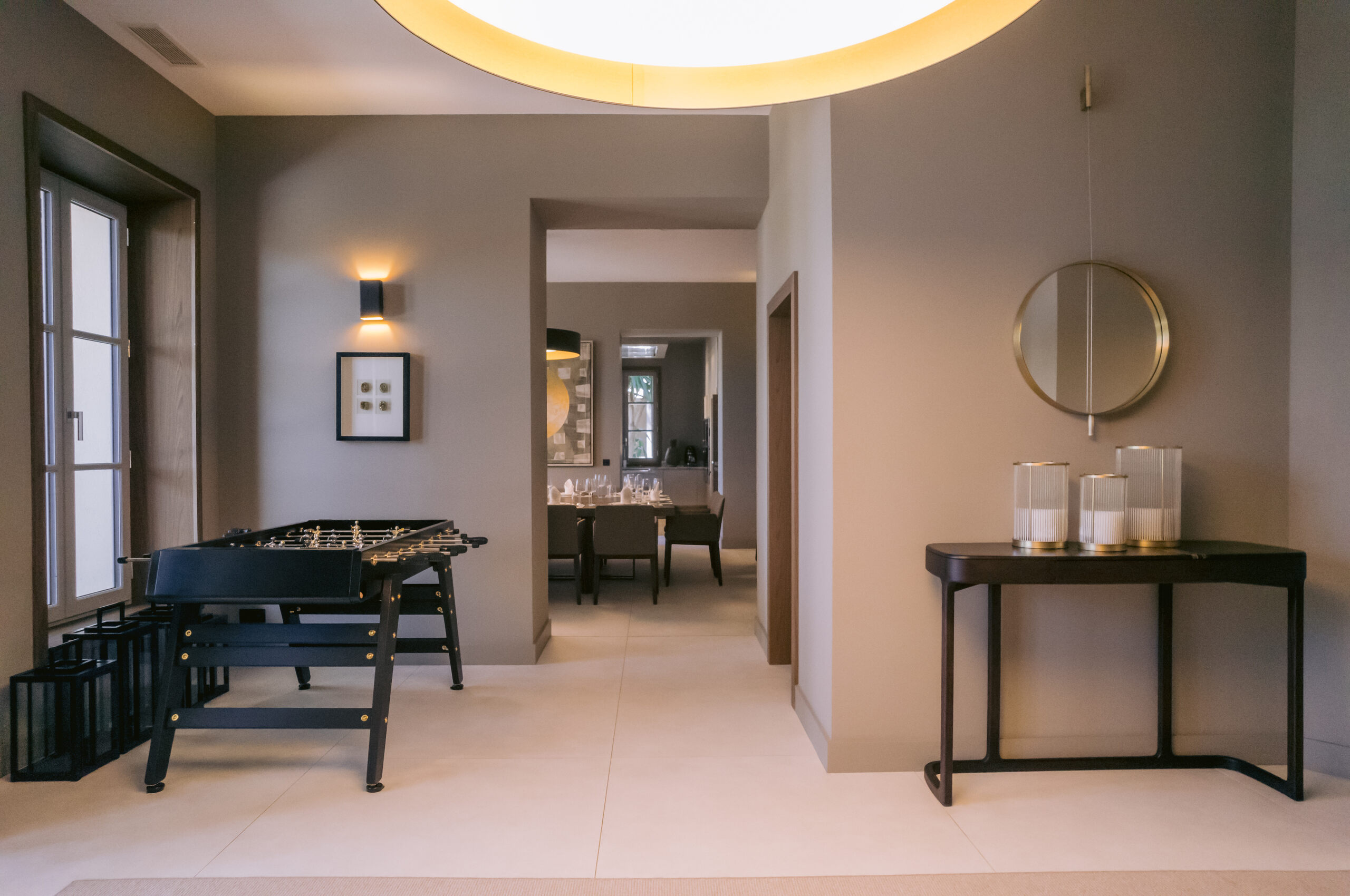 villa-coralie-entrance-games-luxury-lacroixvalmer