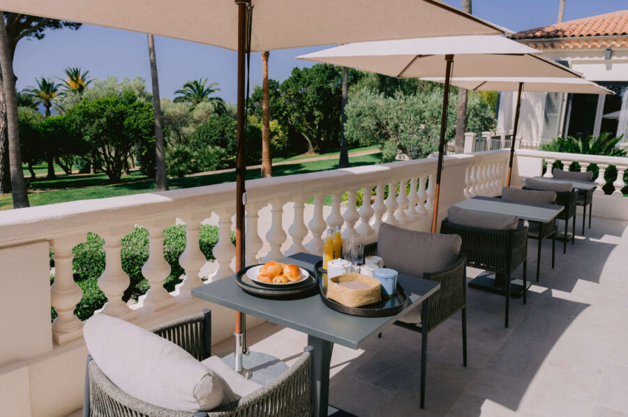 villa-coralie-terrace-gardenview-luxury-holiday-vacation-lacroixvalmer