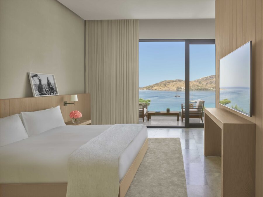 villa-edie-bedroom-seaview-stylish-elegant-sleek-modern-design-luxury-bodrum