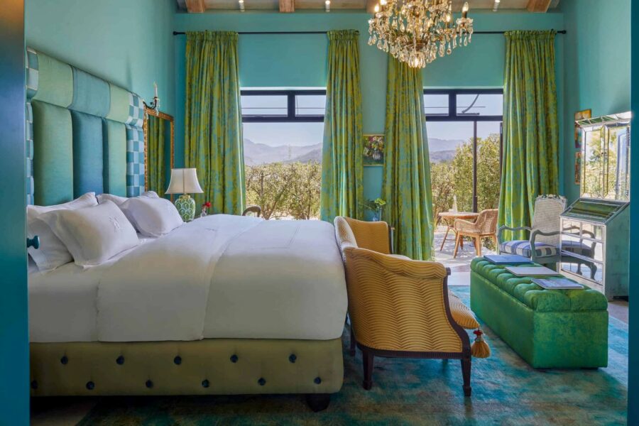 villa-frankie-bedroom-scenic-views-terrace-bright-bold-design-luxury-southafrica