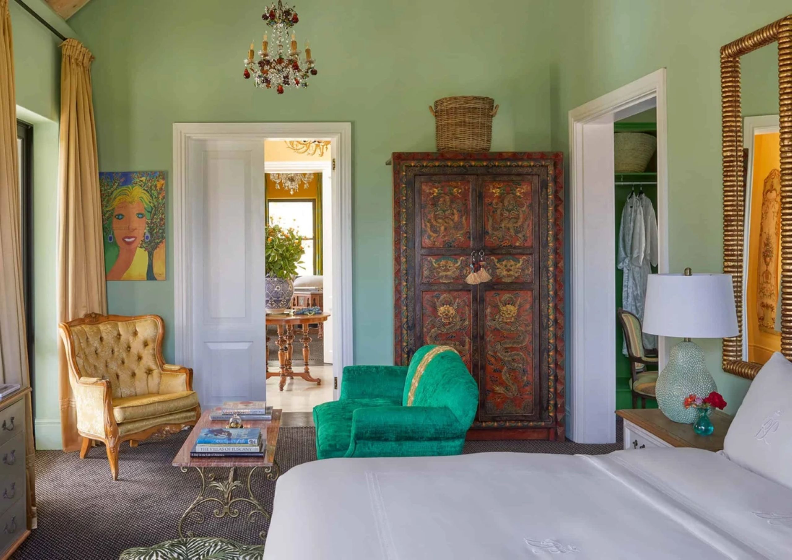 villa-frankie-bedroom-wardrobe-elegant-design-luxury-southafrica