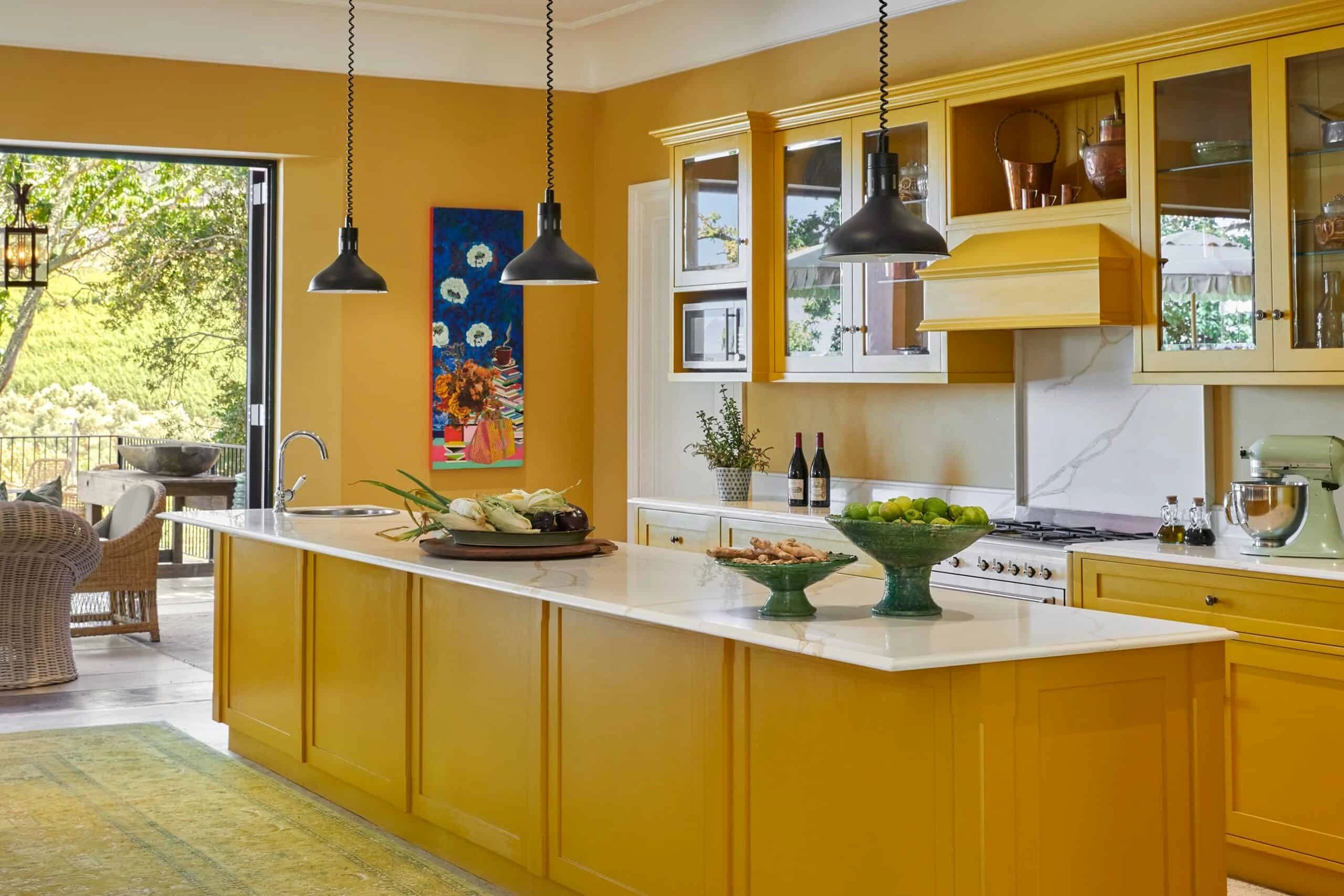 villa-frankie-kitchen-modern-sleek-bright-bold-design-luxury-southafrica