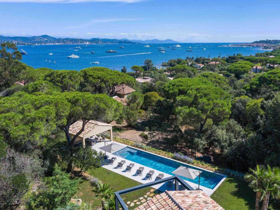 villa-gaby-luxury-rental-retreat-pool-poolhouse-frenchriviera-gassin