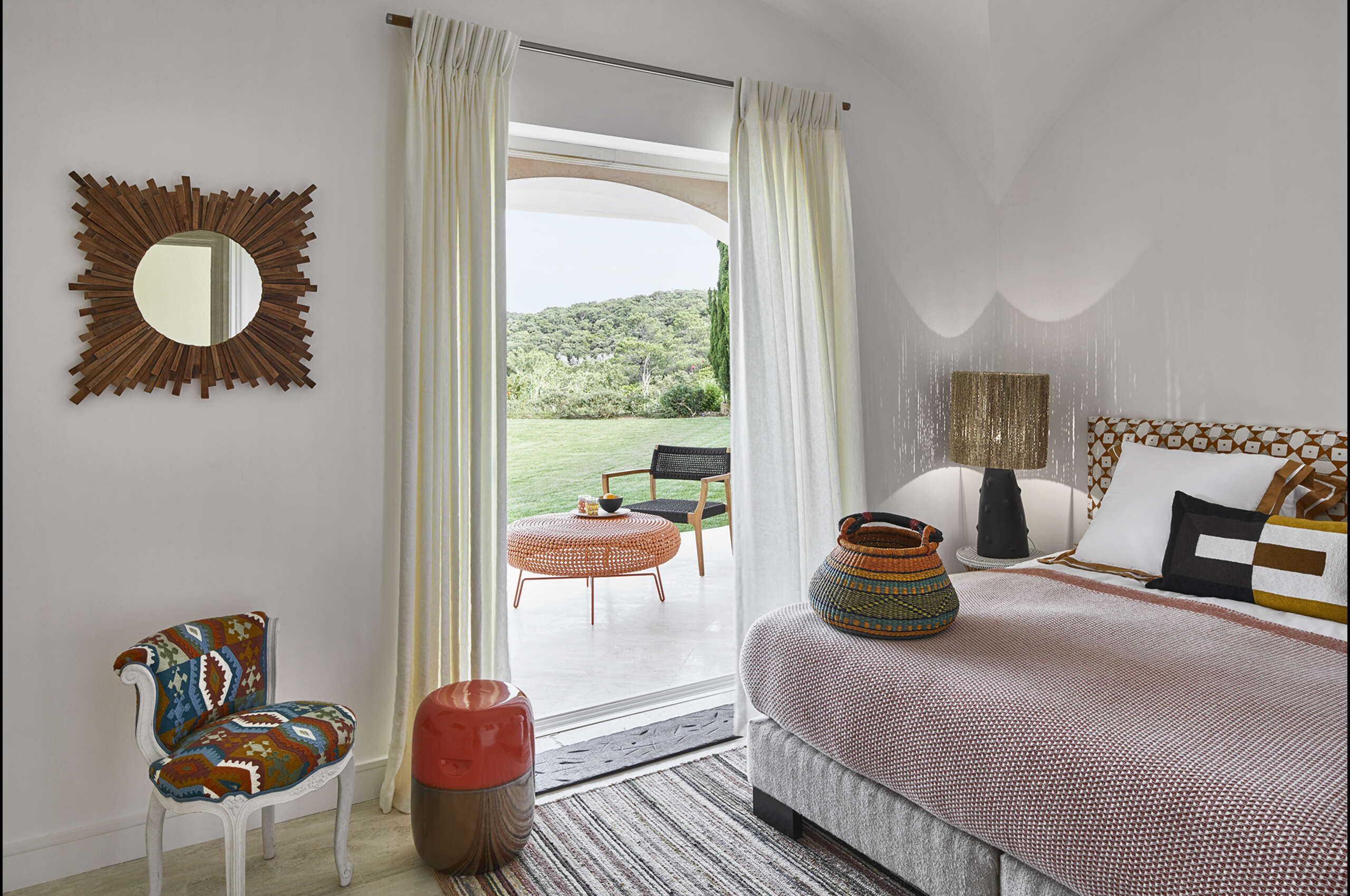 villa-giuliana-bedroom-terrace-garden-views-unique-bespoke-sttropez
