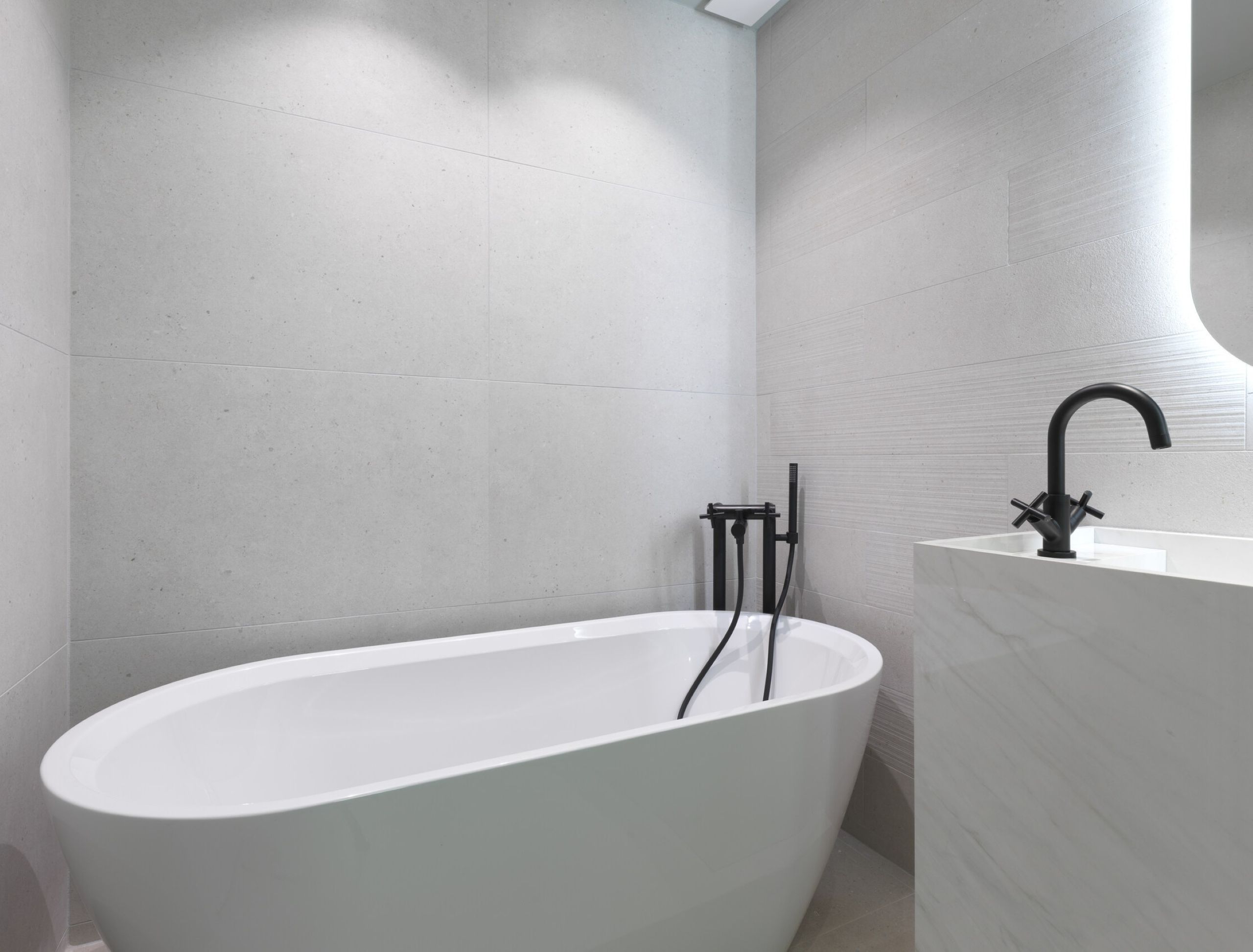 villa-gloria-master-bathroom-bath-sink-modern-gassin