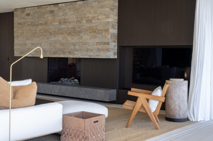 villa-gray-fireplace-livingroom-luxury-modern-interior-gassin