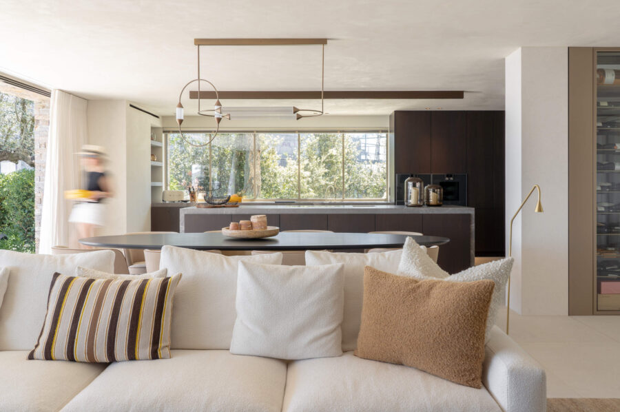 villa-gray-livingroom-diningtable-kitchen-unique-stylish-modern-gassin