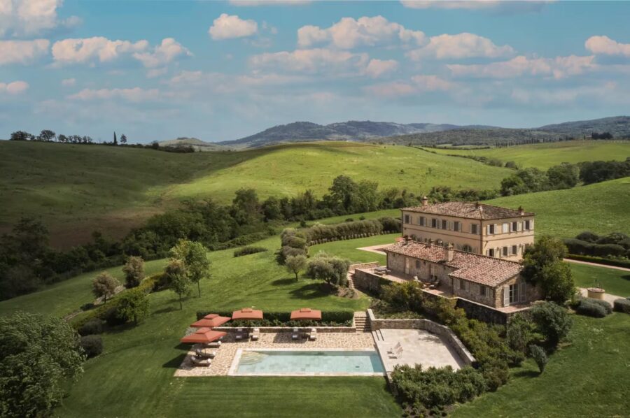 villa-matilda-mainpage-countryside-retreat-swimming-pool-garden-luxury-rental-tuscany