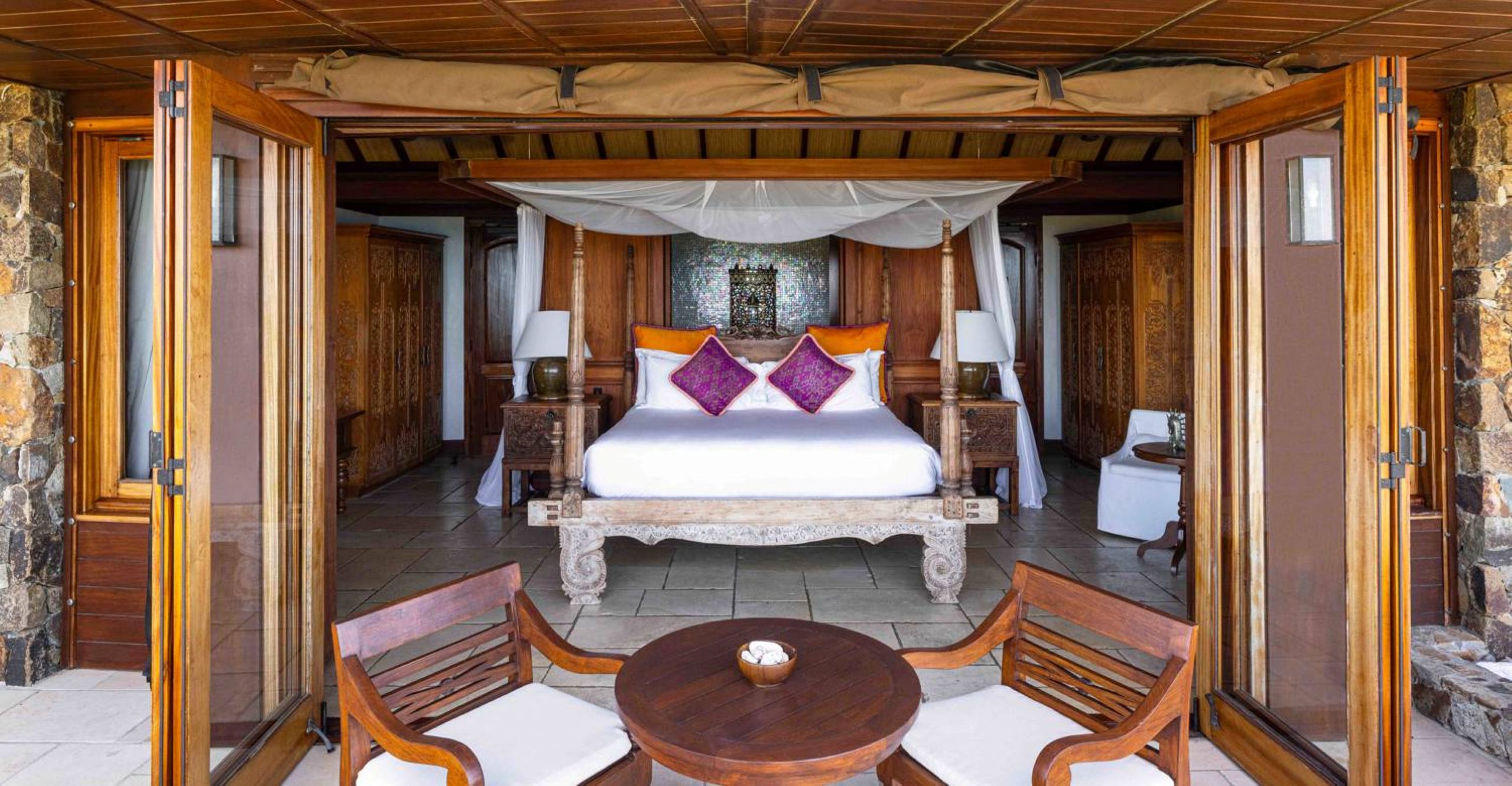 villa-neena-bedroom-balcony-grand-elegant-interior-luxury-necker-island