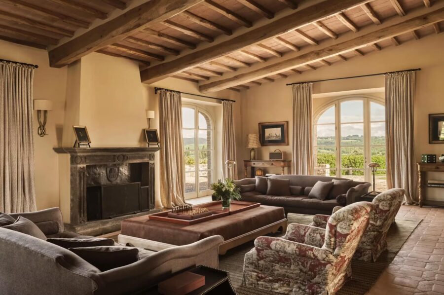 villa-selena-living-room-lounge-scenic-countryside-views-grand-traditional-interiors-luxury-tuscany