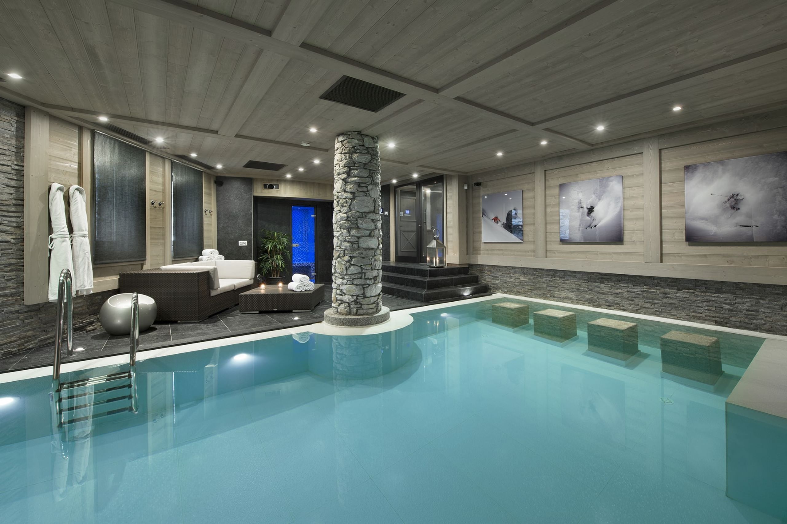 chalet-blair-swimming-pool-spa-wellness-relaxation-luxury-vald'isere