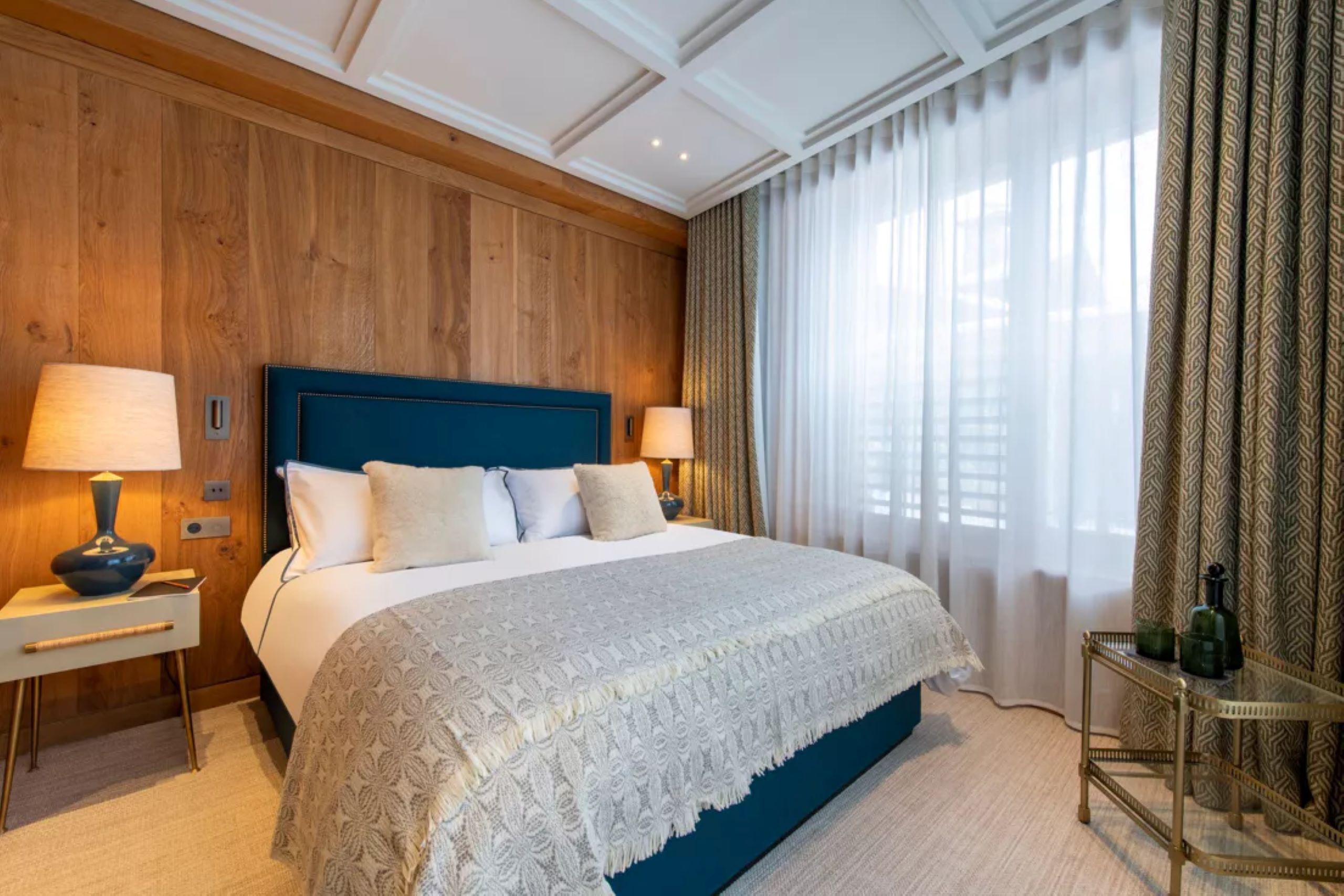 chalet-eva-bedroom-elegant-stylish-serene-design-luxury-interiors-vald'isere