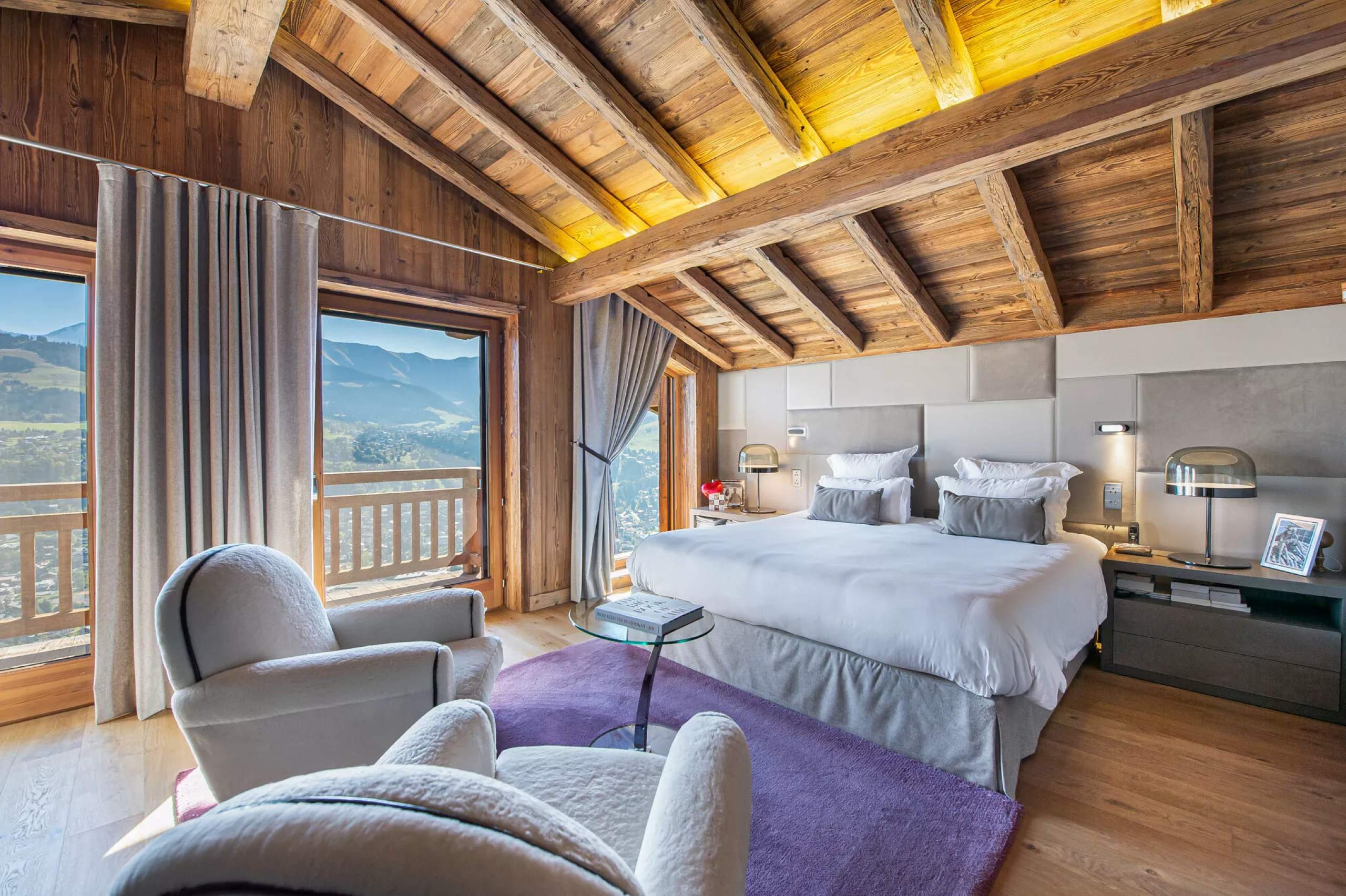 chalet-hollie-bedroom-terrace-spacious-elegant-alpine-design-luxury-megeve