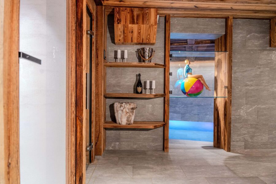 chalet-lyla-indoor-swimming-pool-spa-wellness-sanctuary-relaxation-luxury-vald'isere
