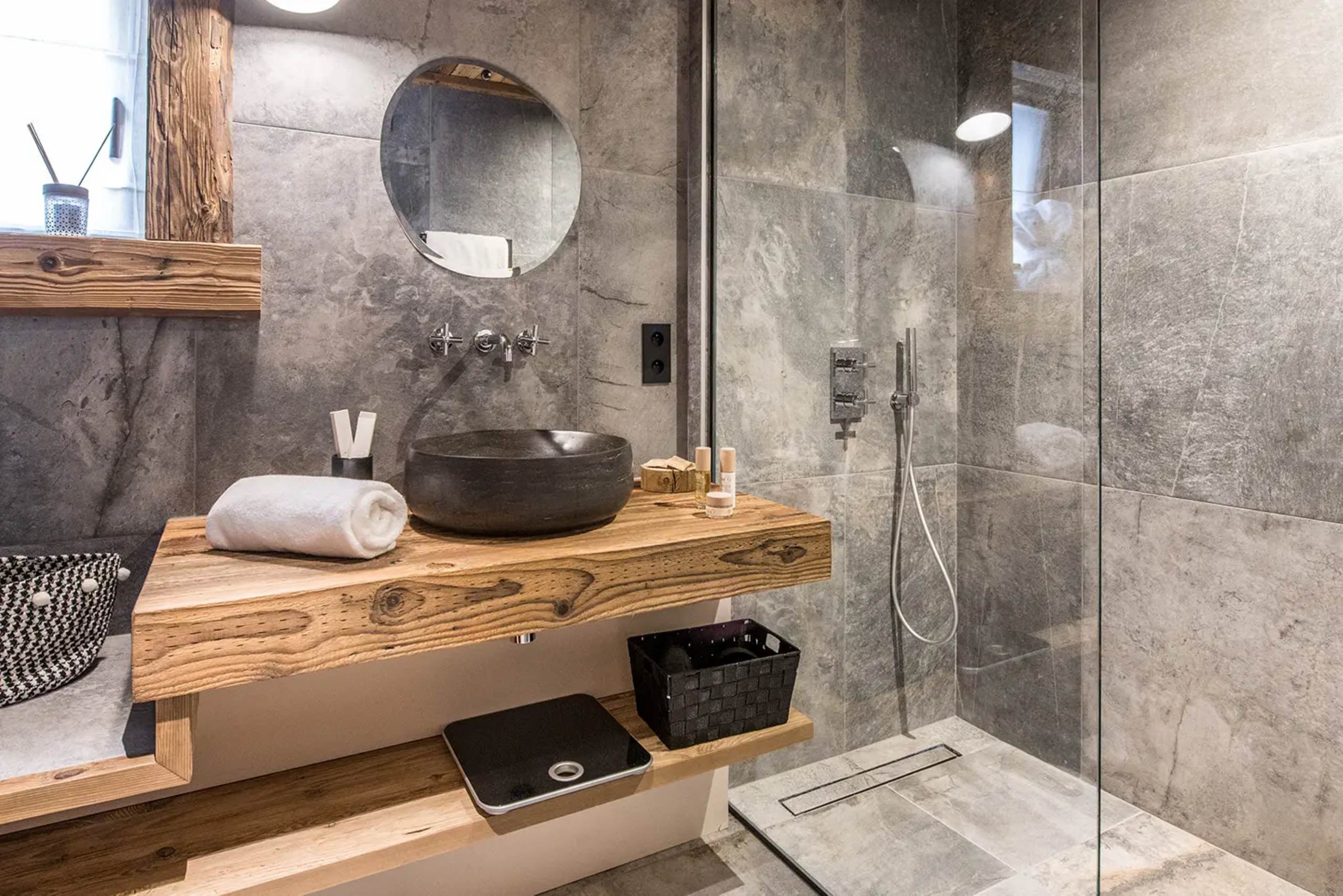 chalet-oralie-bathroom-sink-walk-in-shower-sleek-modern-design-luxury-vald'isere