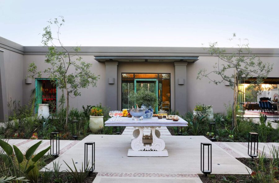 villa-amari-courtyard-garden-party-luxury-rental-retreat-southafrica