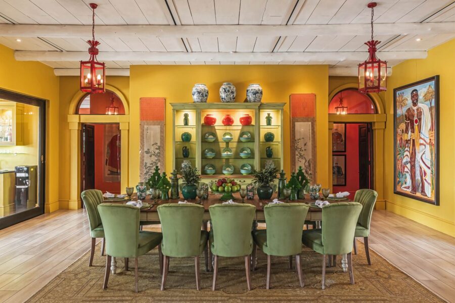 villa-amari-diningroom-grand-elegant-interior-design-luxury-southafrica
