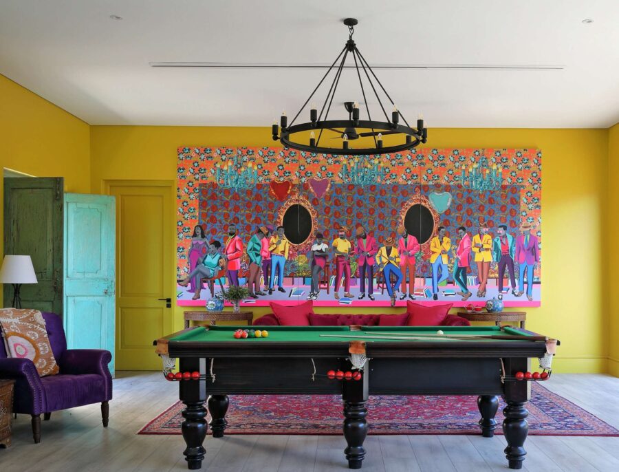 villa-amari-gamesroom-snooker-table-family-entertainment-artwork-luxury-rental-southafrica