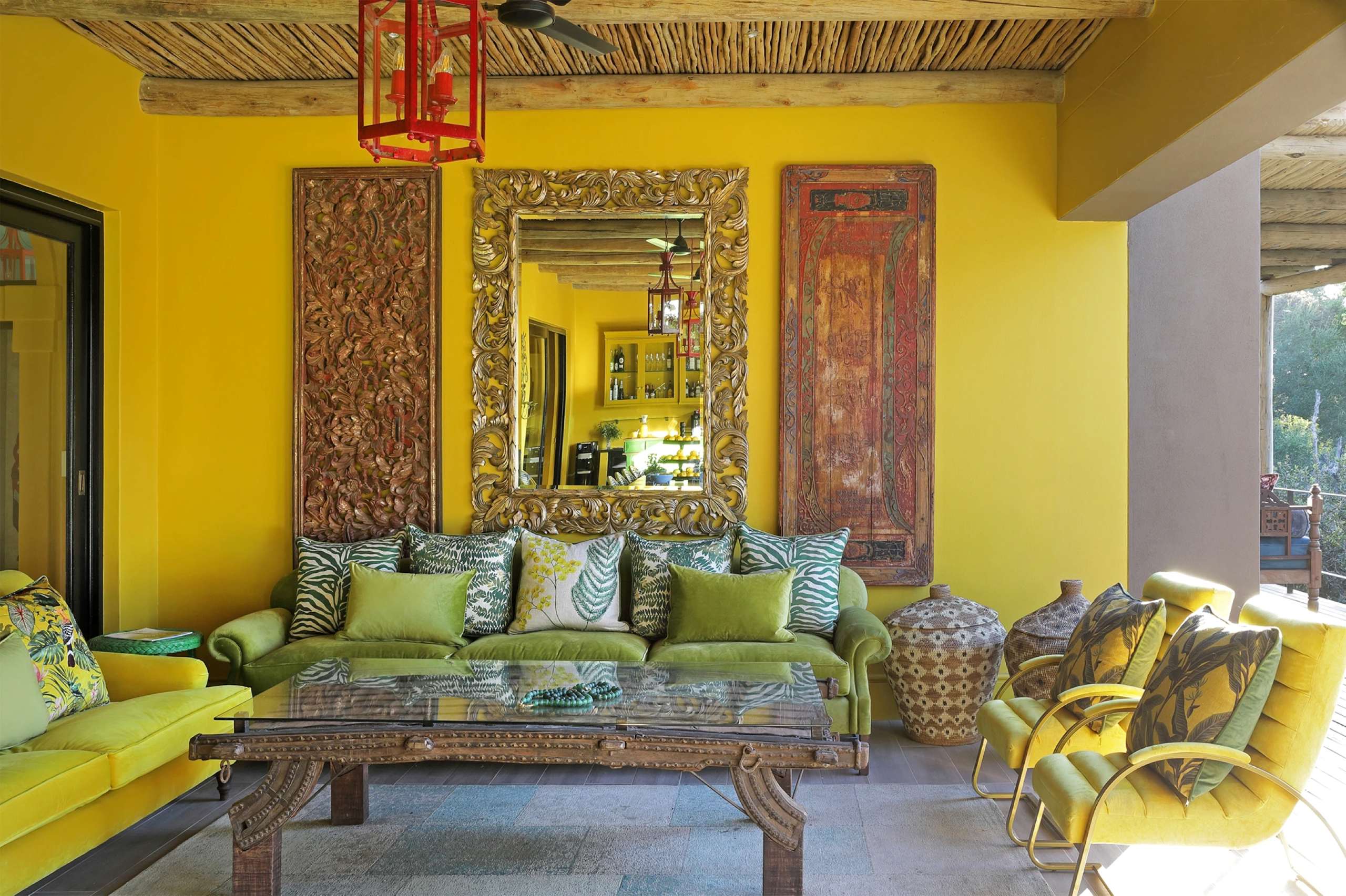 villa-amari-outdoor-lounge-bright-bold-elegant-design-luxury-southafrica