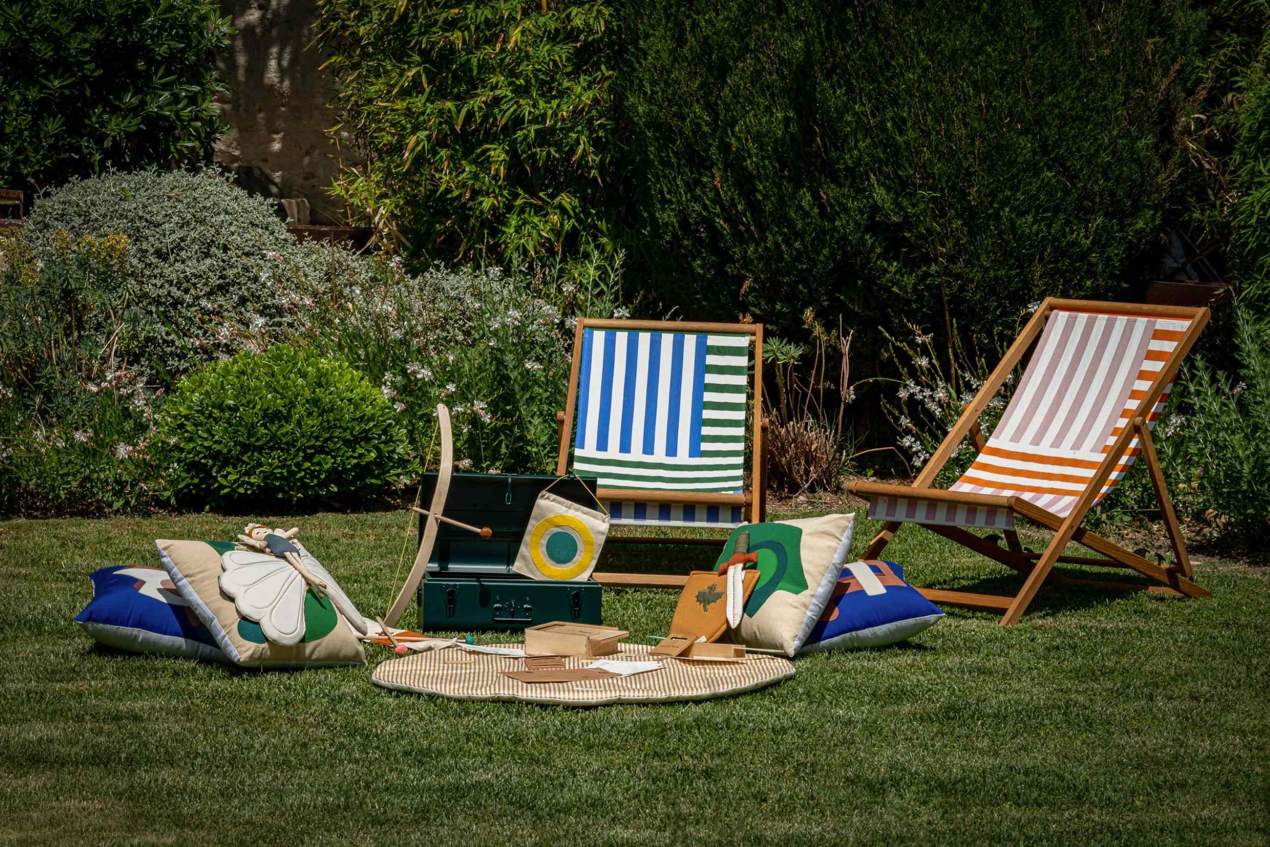 villa-etta-garden-childrens-games-family-friendly-luxury-provence