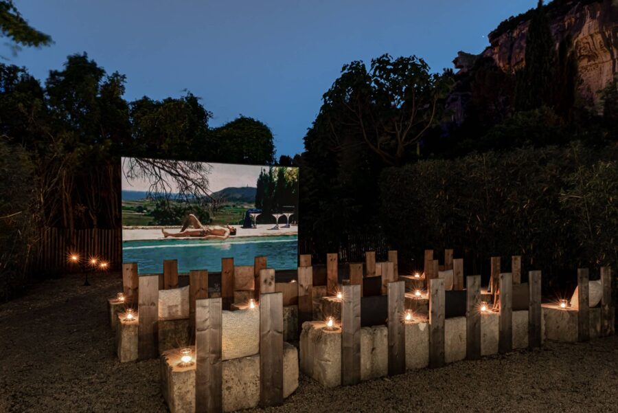 villa-etta-outdoor-cinema-night-move-film-nights-entertainment-luxury-provence