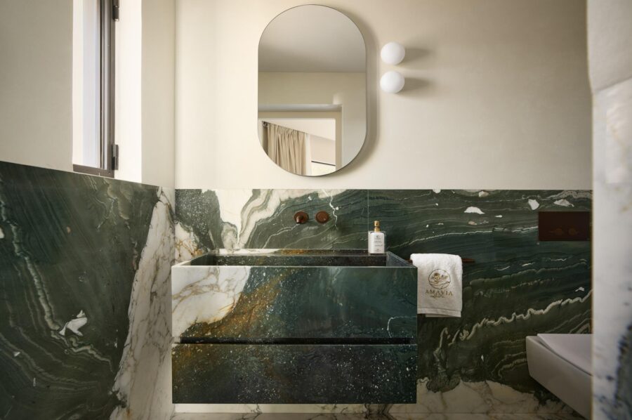villa-simone-bathroom-sink-marble-elegant-modern-design-luxury-villefranche