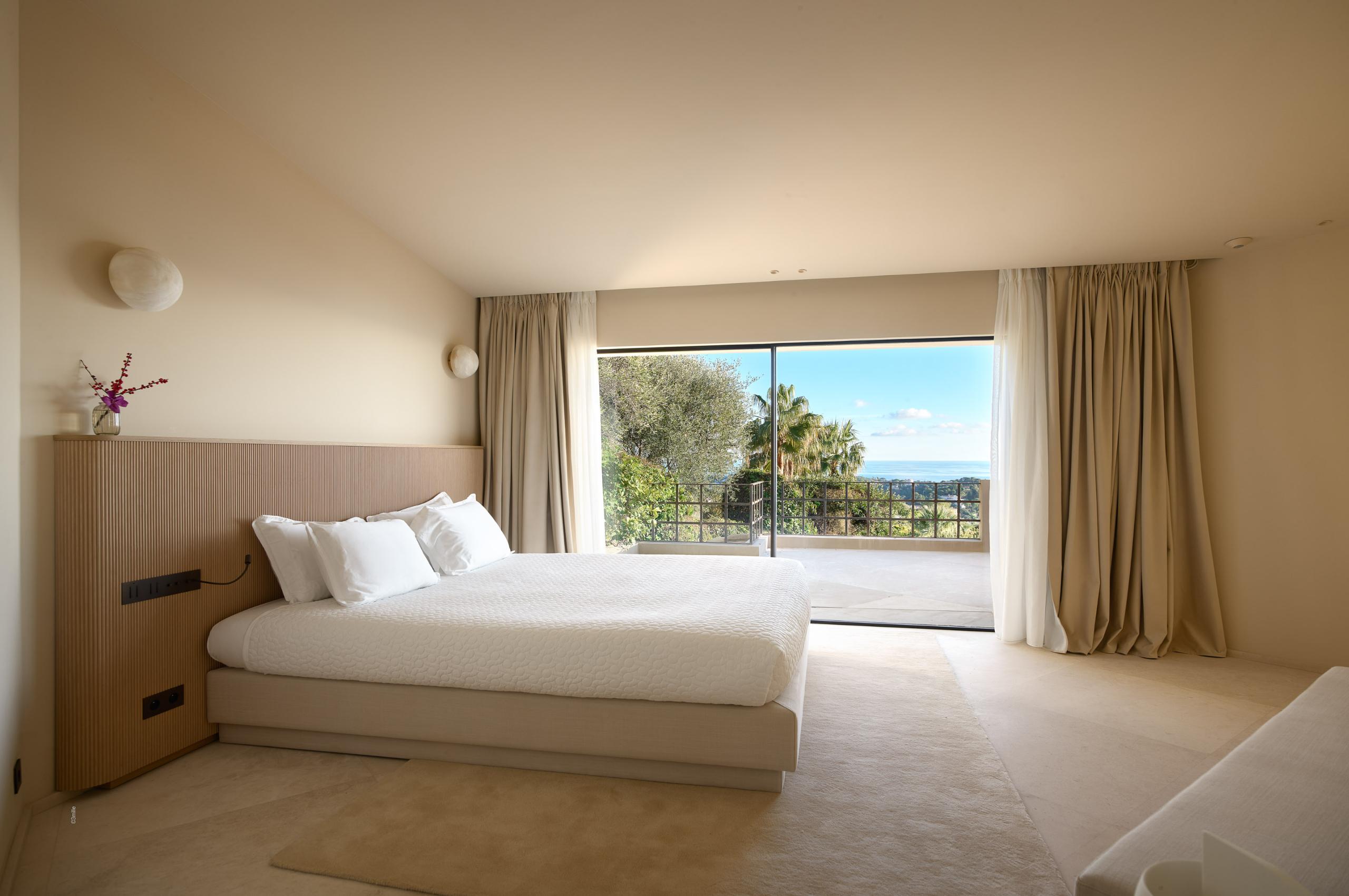 villa-simone-bedroom-balcony-access-sea-views-spacious-modern-elegant-designs-luxury-rental-retreat-villefranche