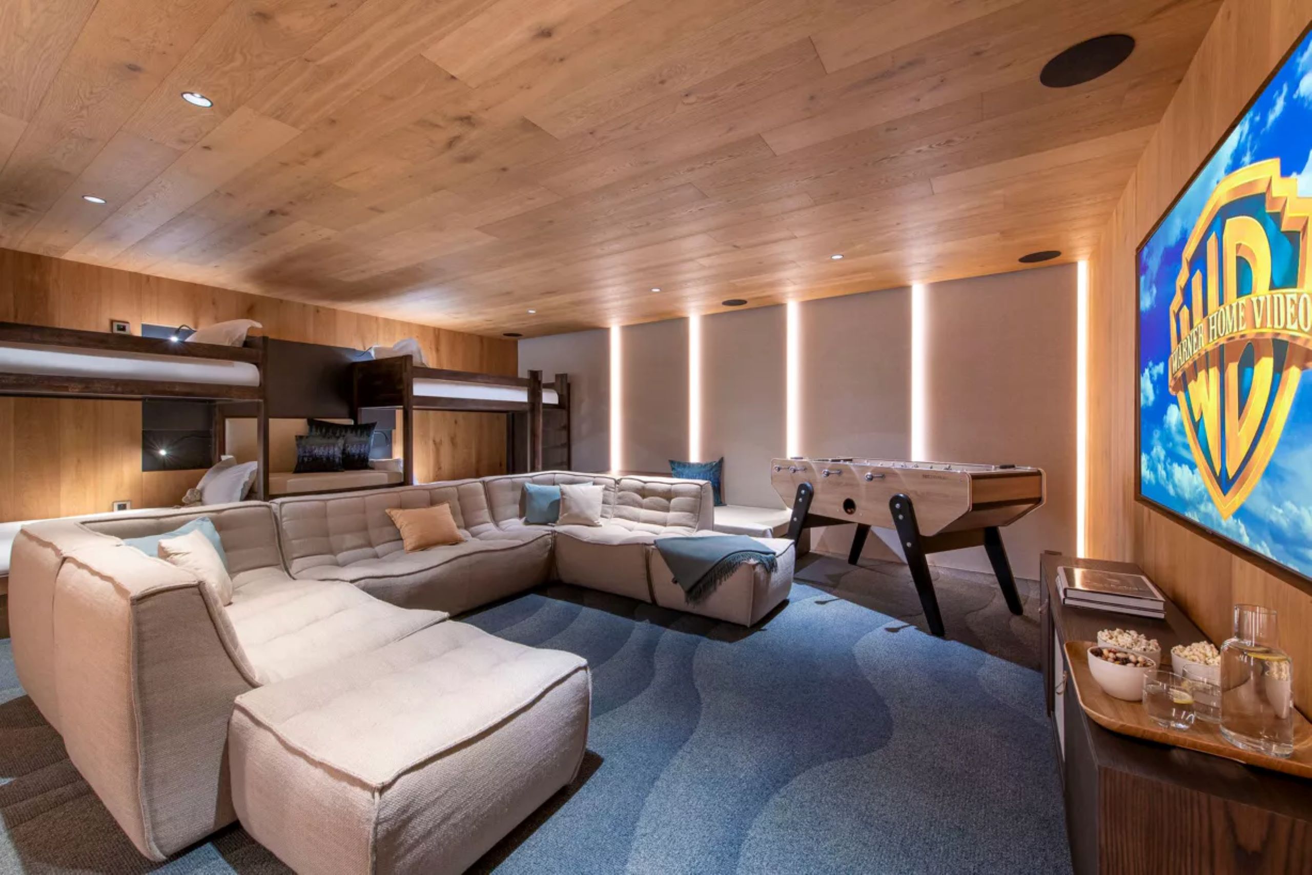 chalet-adele-cinema-room-sleepover-kids-games-room-family-friendly-entertainment-luxury-courchevel1650