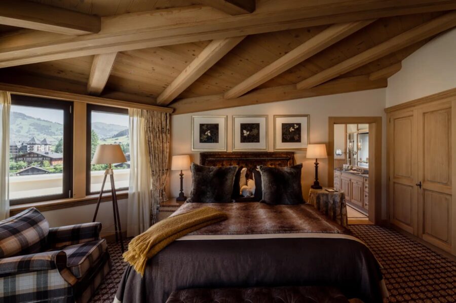 residence-grace-bedroom-elegant-grand-alpine-design-luxury-gstaad