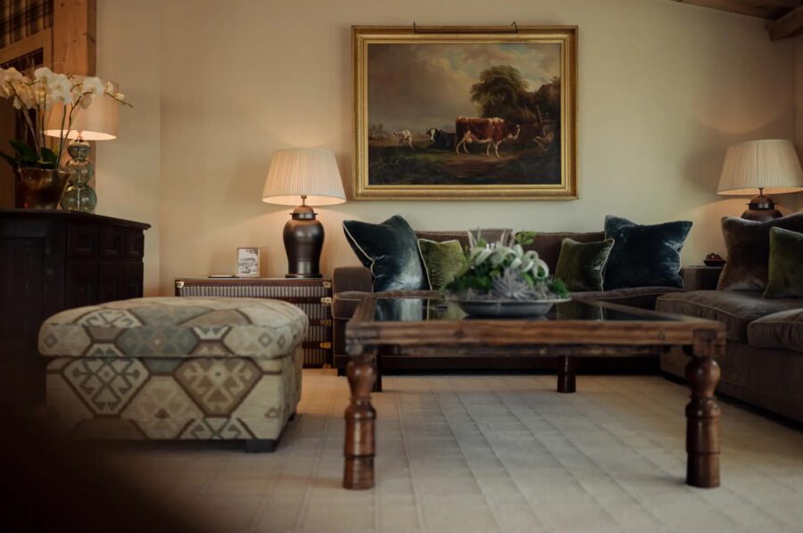 residence-grace-lounge-living-room-grand-elegant-design-luxury-gstaad