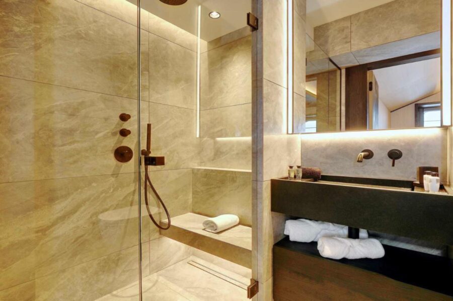 residence-kailey-bathroom-shower-sink-modern-luxury-design-courchevel1850