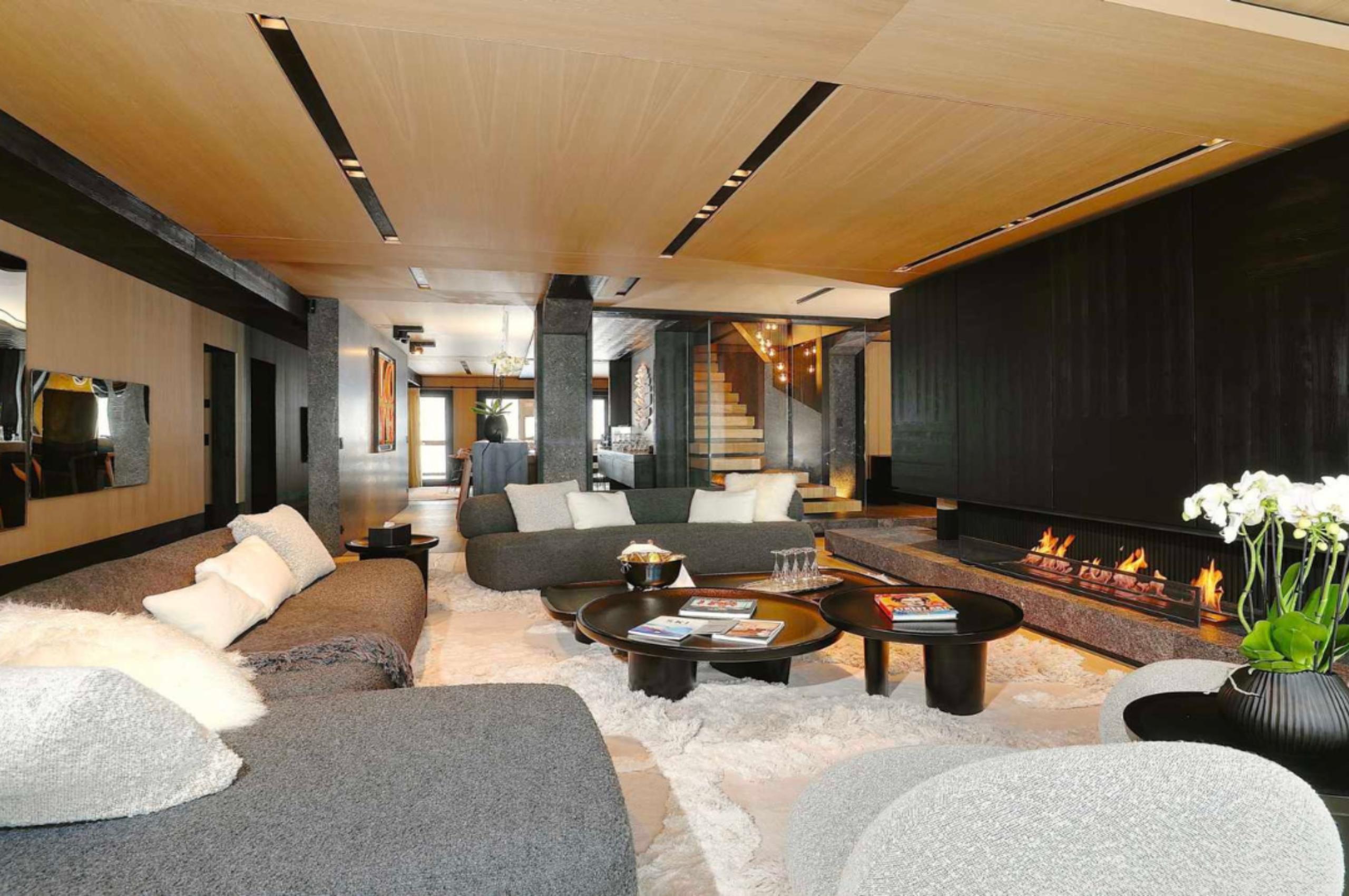 residence-kailey-living-room-fireplace-spacious-modern-elegant-interiors-luxury-courchevel1850