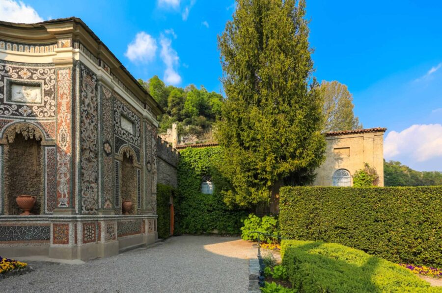 residence-monica-exterior-mosaic-design-garden-luxury-lakecomo