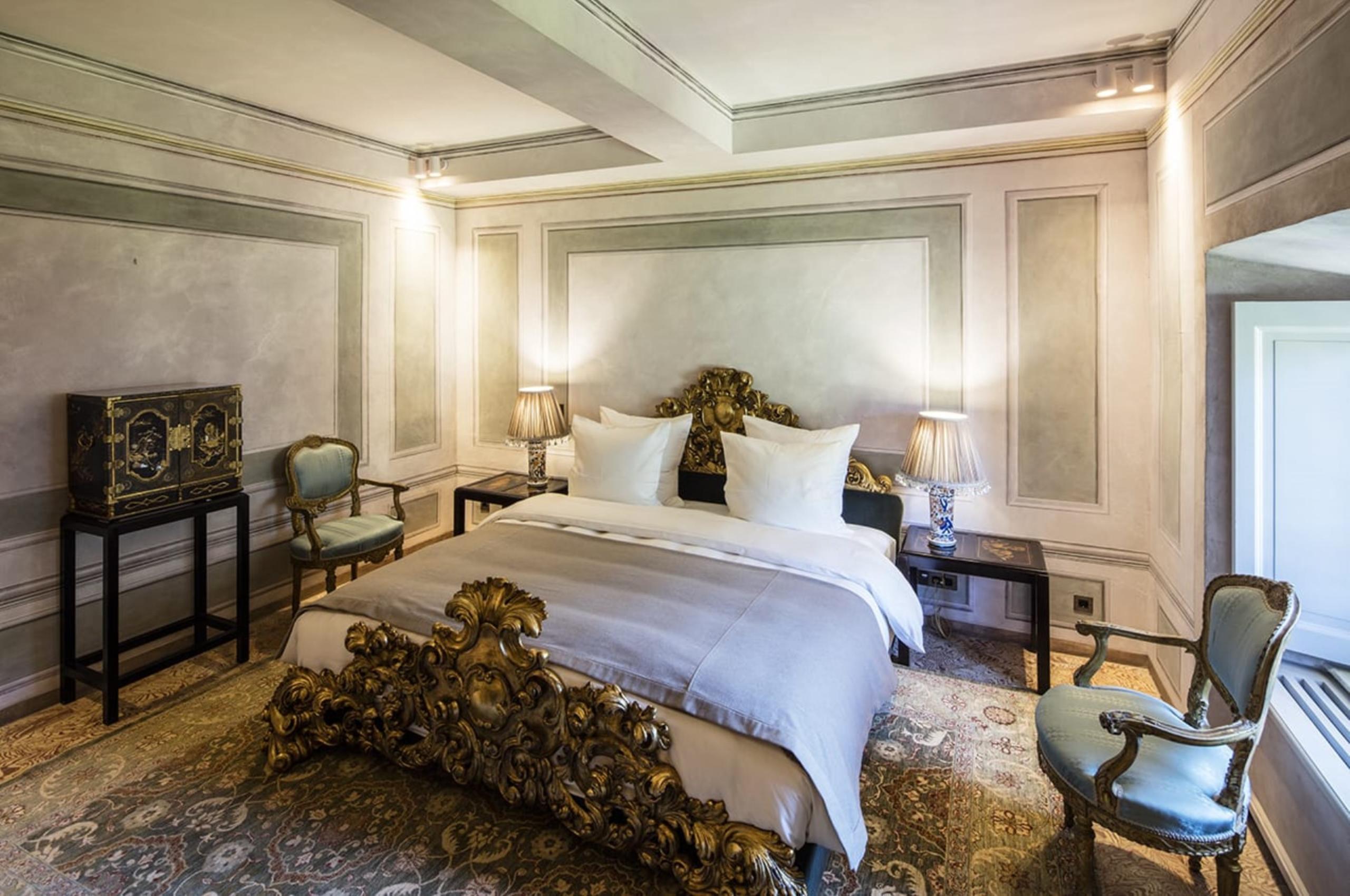 villa-allegra-bedroom-elegant-ornate-design-luxury-lakecomo