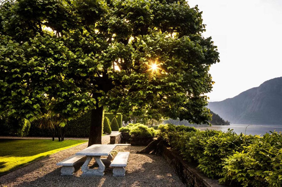 villa-allegra-garden-grounds-waterfront-lake-view-mountain-view-scenic-luxury-lakecomo