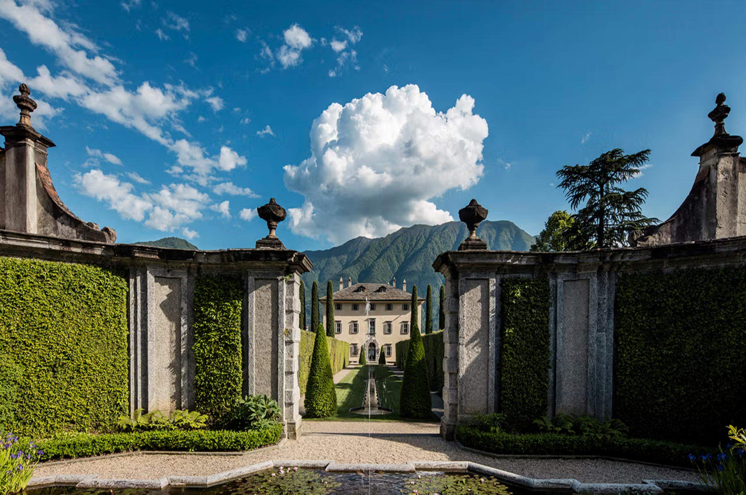 villa-allegra-mainpage-gardens-fountains-mountain-views-luxury-palatial-property-lakecomo