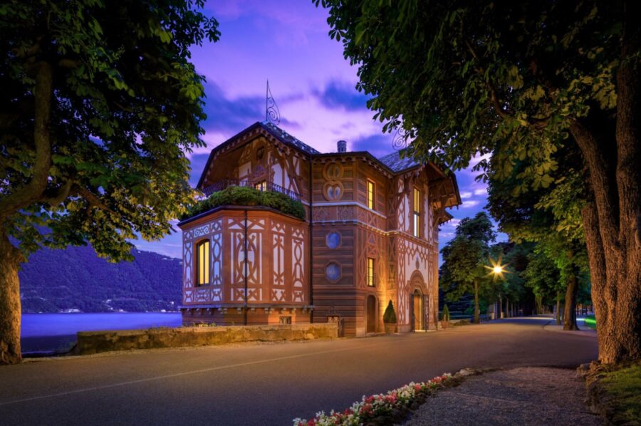 villa-carla-exterior-grounds-lakefront-property-waterfront-views-luxury-lakecomo
