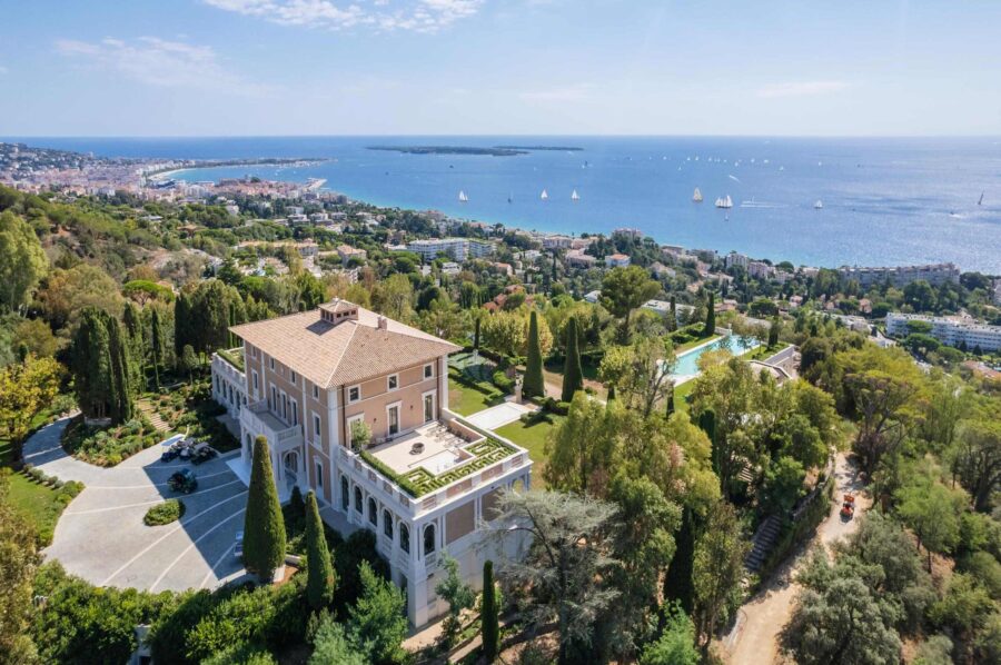 villa-celemence-exterior-aerial-sea-view-spacious-elegant-luxury-chateau-french-riviera-luxury-cannes