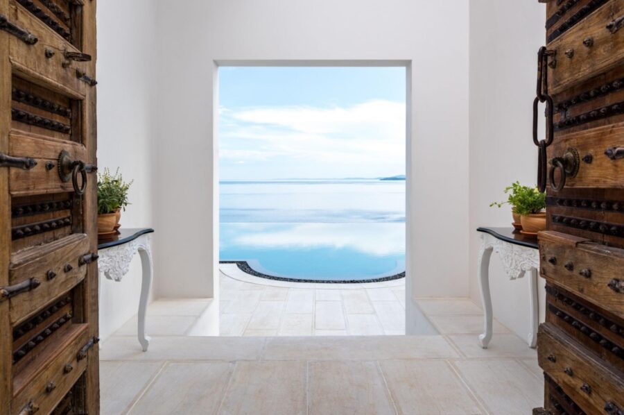 villa-chara-entrance-hallway-infinity-pool-sea-view-luxury-corfu
