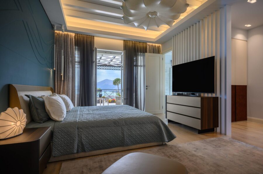 villa-dalida-bedroom-spacious-elegant-design-balcony-ensuite-luxury-crete